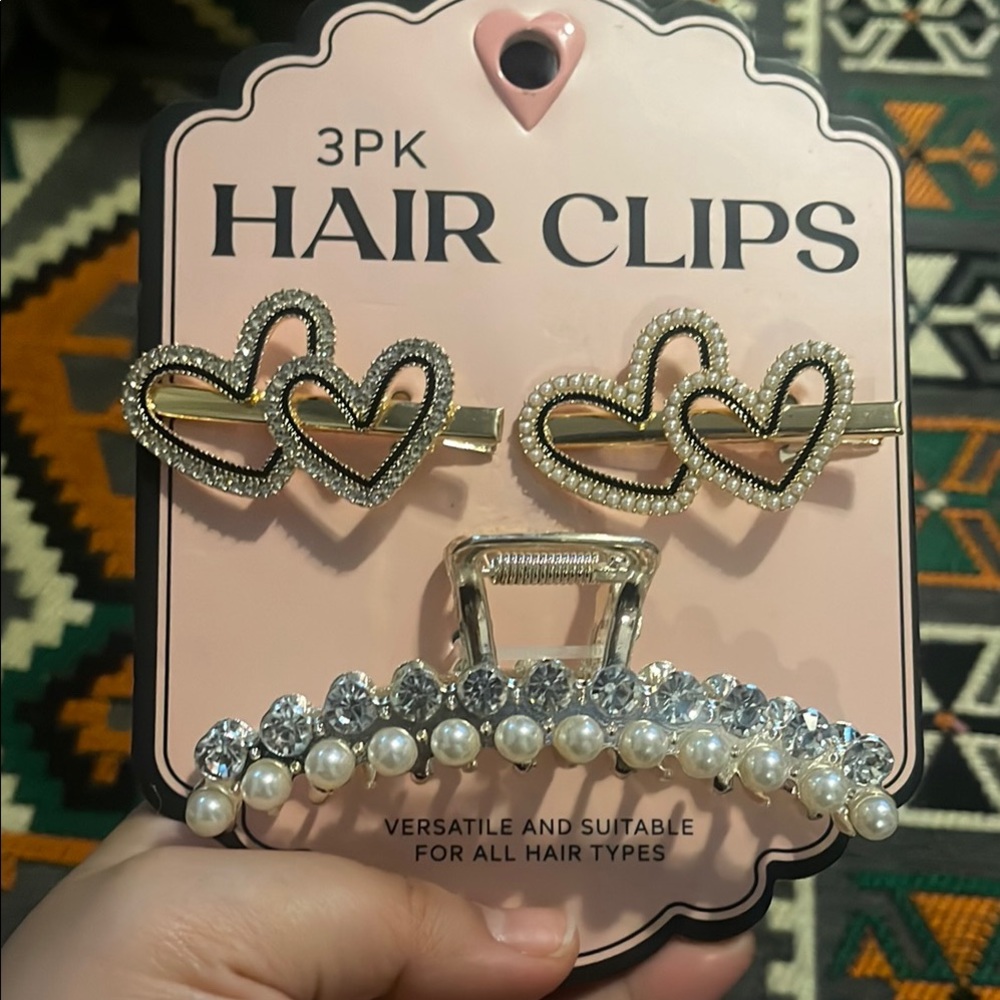 Heart and Pearl Hair 3 Clips Set